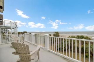 Grand Pavilion 17 by Wild Dunes, Oceanfront Home - Isle of Palms - 8