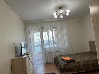 Meridian Apartments - 1