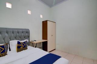 SPOT ON 92797 Awi Stay Syariah Near SIMPANG KAWASAN INDUSTRI WILMAR PELINTUNG - Dumai - 7