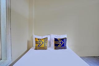 SPOT ON 92799 Tanjung Indah Homestay Syariah - Banyuwangi - 3