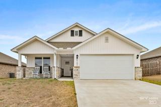 Cozey Pet-Friendly Hideout near XNA - Bentonville - 8