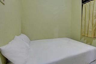SPOT ON 92882 Penginapan 3 Bersaudara Near Pasar Sengkol - Kuta Lombok - 4