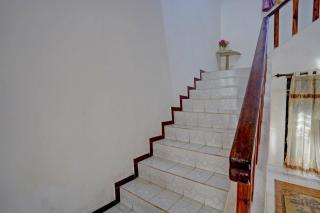 Collection O 92897 Hotel Intan Near Kantor Syahbandar Bawean - Sangkapura - 1