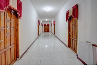 Collection O 92897 Hotel Intan Near Kantor Syahbandar Bawean - Sangkapura - 6