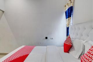 OYO 92861 Raya Guest House Syariah - Pekanbaru - 1