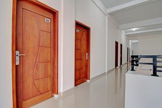 OYO 92909 Penginapan Sarinah SyariahNearRM Beringin Indah - - 3