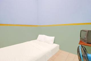 SPOT ON 92923 Toyo Homestay Syariah - Nagoya - 8