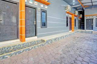 OYO Life 93032 Maju Mapan Homestay Syariah - Lamongan - 6