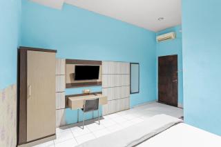 OYO 93046 Hotel Fortuna Parepare - Parepare - 4