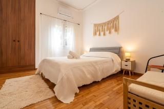 Miss H Haven - Atene - 7