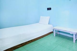 OYO Life 93017 Kost H Soeroso - 1