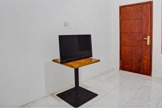 OYO Life 93075 Nova Jaya 2 Homestay Syariah - Lamongan - 1