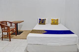 OYO Life 93075 Nova Jaya 2 Homestay Syariah - Lamongan - 3