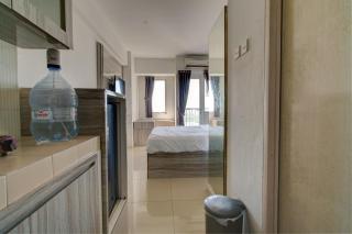 OYO Life 92889 Apartement Grand Sentraland Karawang By A.t Room - 6