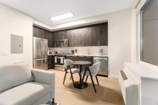 Queens Studio Jewel Luxury and Comfort Combined - 1