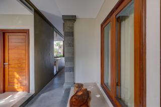 OYO Life 92852 Singgah Hotel Legian - Seminyak - 2