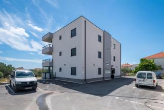 Apartments with a parking space Trogir - 23860 - Trogir - 0