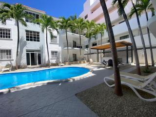 Bavareto pool beach los Corales RD - Punta Cana - 7