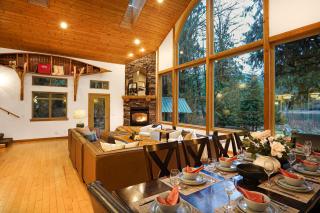 Waterfront Chalet - Maple Falls - 1