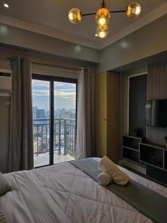 Cozy Urban Condo in Grand Residences with Balcony - Cebu City - 3