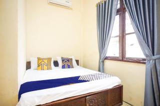 OYO 931O12 Tamara Homestay SyariahNearMasjid Raya Medan - Medan - 7