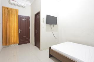 Hotel O Penginapan Budhe Sri - 4