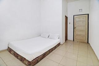 SPOT ON 93115 Arizona Homestay - Jambi - 7