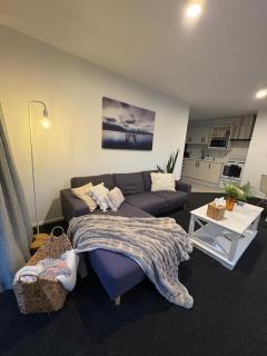 Papamoa Family Beach House - 1