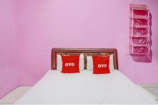 OYO 93114 Salak Homestay Syariah - 5