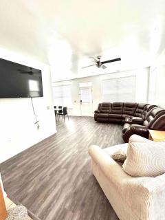 AC Beach House Retreat 2 3 blocks from Ocean Casino - 0