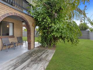 Spacious 3-Bed Home with Large Balcony - 9