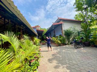 Derm Svay Guesthouse - yoga & cafe - Kampot - 0