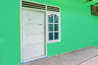 OYO 93269 Eyang Kostel - 2