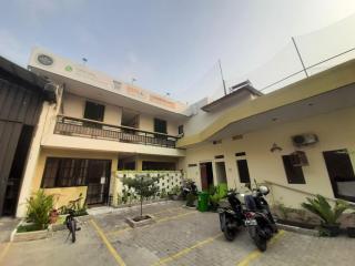OYO 93274 Oren Home Bekasi - 6