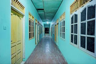 OYO 93298 Barito House - Pematangsiantar - 0