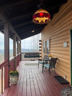 Charming Cabin with Incredible Mountain Views - Bostic - 8