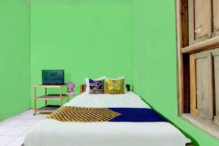 SPOT ON 93324 Hadi Homestay Syariah - Sleman - 1