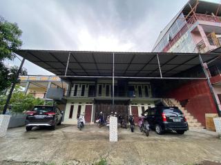 OYO 93414 Wisma Ratu Syariah Near SMP Negeri 2 Watang Pulu - Parepare - 1