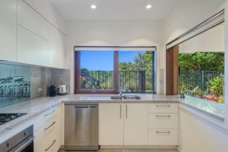 Bayvilla 4 @ The Beach - 6