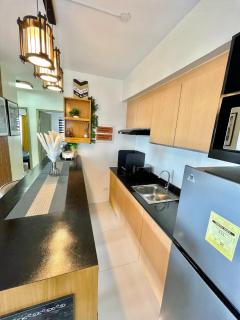 3-Bedroom Condo with Free Pool Access near Abreeza Mall - 6