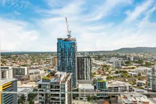 Breathtaking Views, King Bed, Pool & Best Location - Brisbane - 6