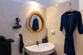 Peaceful 2br with pool & garden - Seminyak - 8