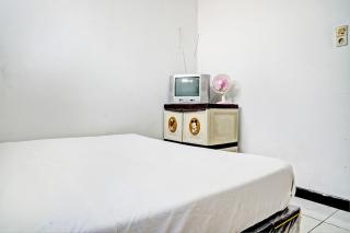 SPOT ON 93475 Garuda Homestay Syariah - 6