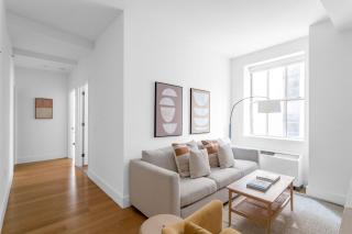 Stunning 2Bedroom 1Bath Apartment in the FiDi - New York - 1