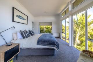 Enclosure Bay Sun and Vistas - Be My Guest Waiheke - - 1