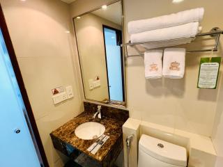 Royal Crown Scsp KK CBD near Imago - 7