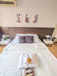 Executive Suite 1BR and Sofa Bed 150m to Nana BTS - 3