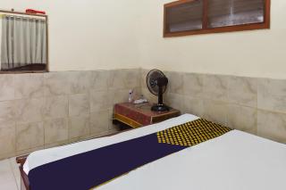 OYO Life 93405 Montong Are Residence - Cakranegara - 3
