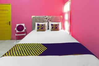 OYO Life 93405 Montong Are Residence - Cakranegara - 4