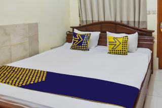 OYO Life 93405 Montong Are Residence - Cakranegara - 8